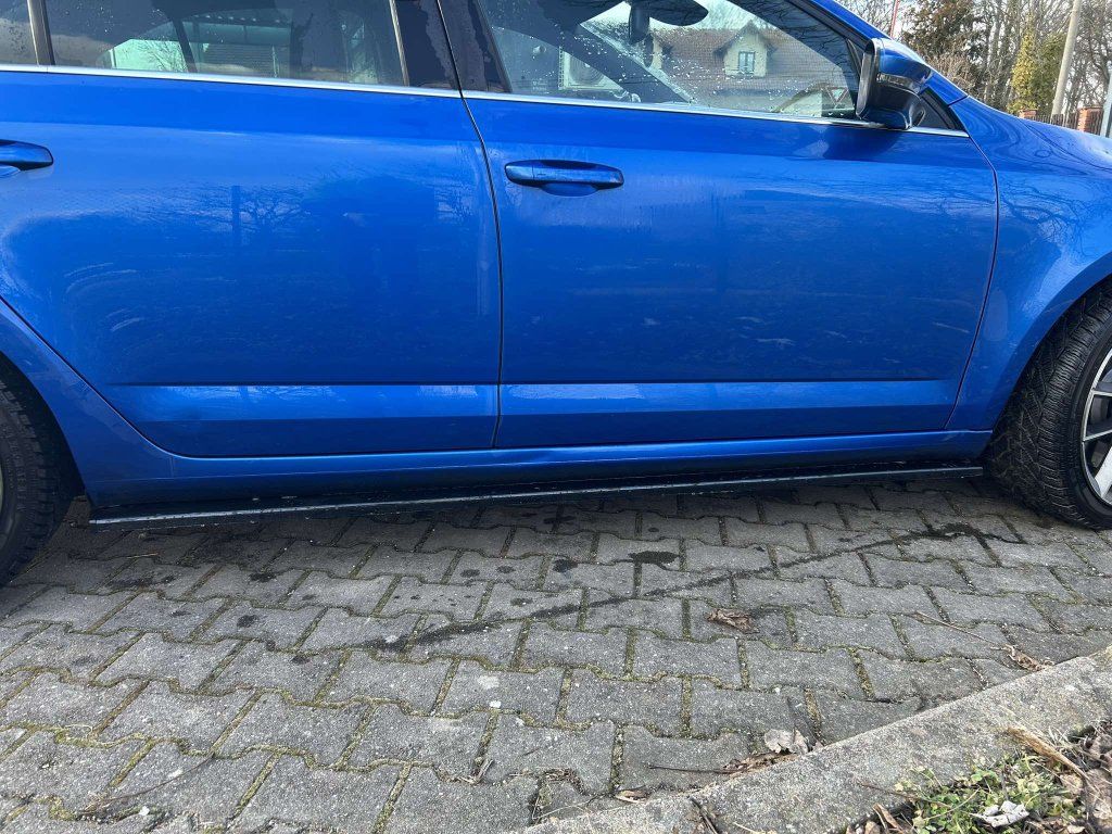 Lišty pod prahy Octavia 3 RS – Tuning Pardubice