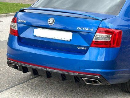 Zadní difuzor Škoda Octavia 3 RS v černém lesku